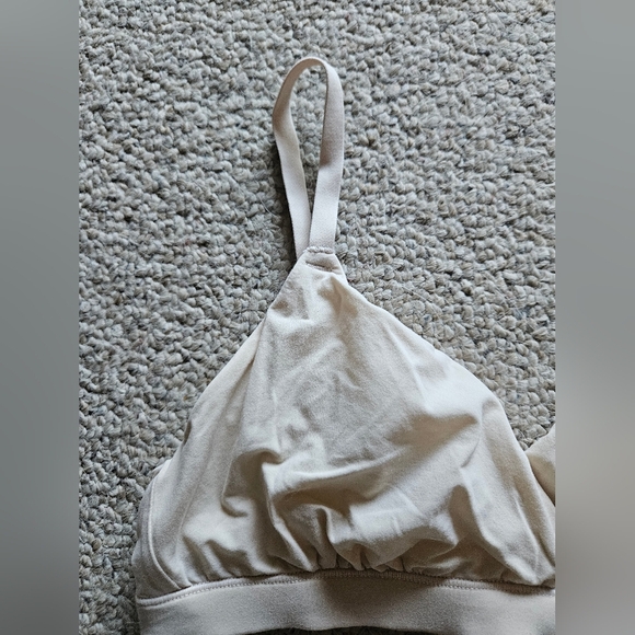 Skims Everyday Crossover Bralette Size Small - Picture 3 of 5